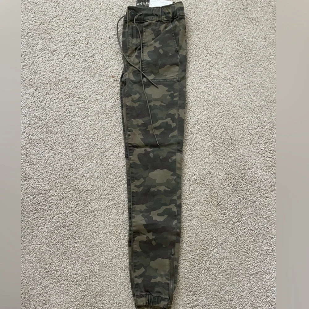 NWT American Eagle Camo Jegging Joggers Size 0 - Picture 4 of 4